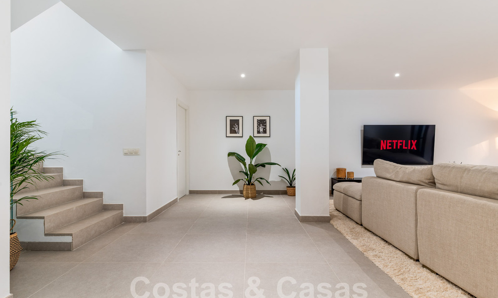 Instapklare, moderne luxevilla te koop in een gated golfresort aan de New Golden Mile, Marbella - Estepona 62921