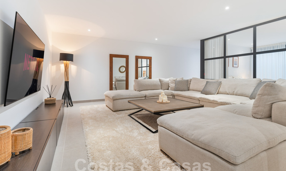 Instapklare, moderne luxevilla te koop in een gated golfresort aan de New Golden Mile, Marbella - Estepona 62924