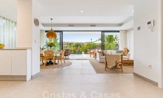 Instapklare, moderne luxevilla te koop in een gated golfresort aan de New Golden Mile, Marbella - Estepona 62929 