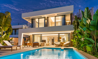 Instapklare, moderne luxevilla te koop in een gated golfresort aan de New Golden Mile, Marbella - Estepona 62939 