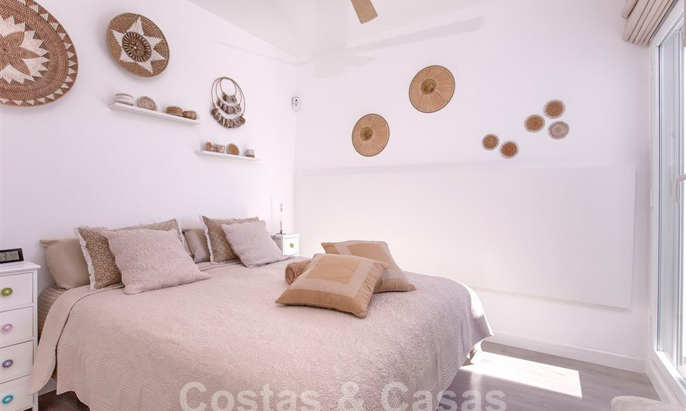 Modern appartement met ruim terras te koop met zeezicht en nabij golfbanen in een gated community in La Quinta, Marbella - Benahavis 62972