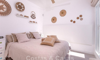 Modern appartement met ruim terras te koop met zeezicht en nabij golfbanen in een gated community in La Quinta, Marbella - Benahavis 62972 