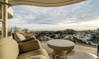 Eersteklas, modern appartement te koop, met uitzicht op zee, golf en bergen in Benahavis - Marbella 63124 
