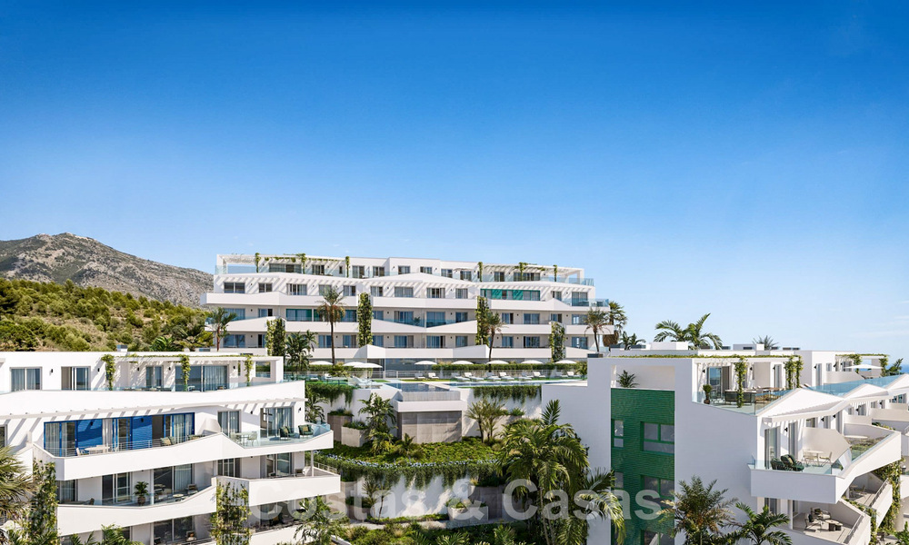 Nieuwe, innovatieve appartementen te koop met panoramisch uitzicht op zee in Mijas, Costa del Sol 63078
