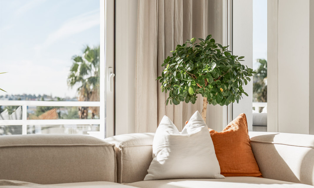 Luxueus duplex penthouse met hedendaags interieur te koop, eerstelijns golf in Nueva Andalucia’s golfvallei, Marbella 63325