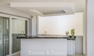 Hedendaags gerenoveerde luxevilla te koop met zeezicht in Sierra Blanca op de Golden Mile van Marbella 63523 