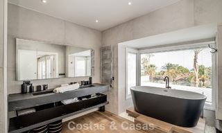 Hedendaags gerenoveerde luxevilla te koop met zeezicht in Sierra Blanca op de Golden Mile van Marbella 63537 