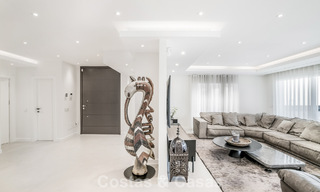 Hedendaags gerenoveerde luxevilla te koop met zeezicht in Sierra Blanca op de Golden Mile van Marbella 63546 