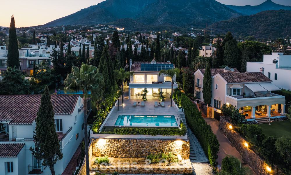 Hedendaags gerenoveerde luxevilla te koop met zeezicht in Sierra Blanca op de Golden Mile van Marbella 63555