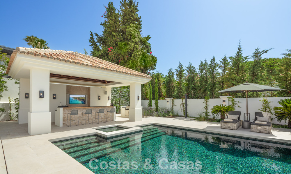 Royale luxe villa te koop met zeezicht en 5-sterrenvoorzieningen op de Golden Mile van Marbella 63649