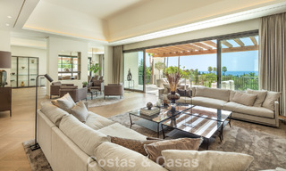Royale luxe villa te koop met zeezicht en 5-sterrenvoorzieningen op de Golden Mile van Marbella 63663 
