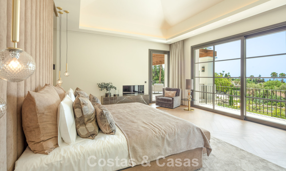 Royale luxe villa te koop met zeezicht en 5-sterrenvoorzieningen op de Golden Mile van Marbella 63668