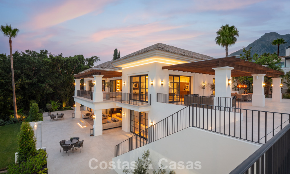 Royale luxe villa te koop met zeezicht en 5-sterrenvoorzieningen op de Golden Mile van Marbella 63706