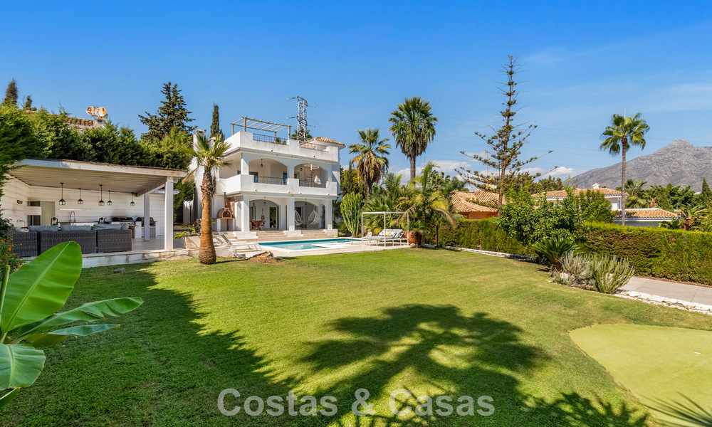Eigentijdse, Mediterrane luxevilla te koop in een geprefereerde woonomgeving in Nueva Andalucia, Marbella 63613