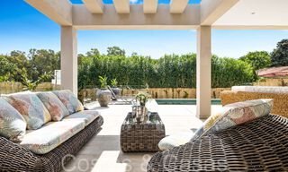 Instapklare, nieuwe, moderne villa te koop op een steenworp van het strand en alle voorzieningen in San Pedro, Marbella 66991 