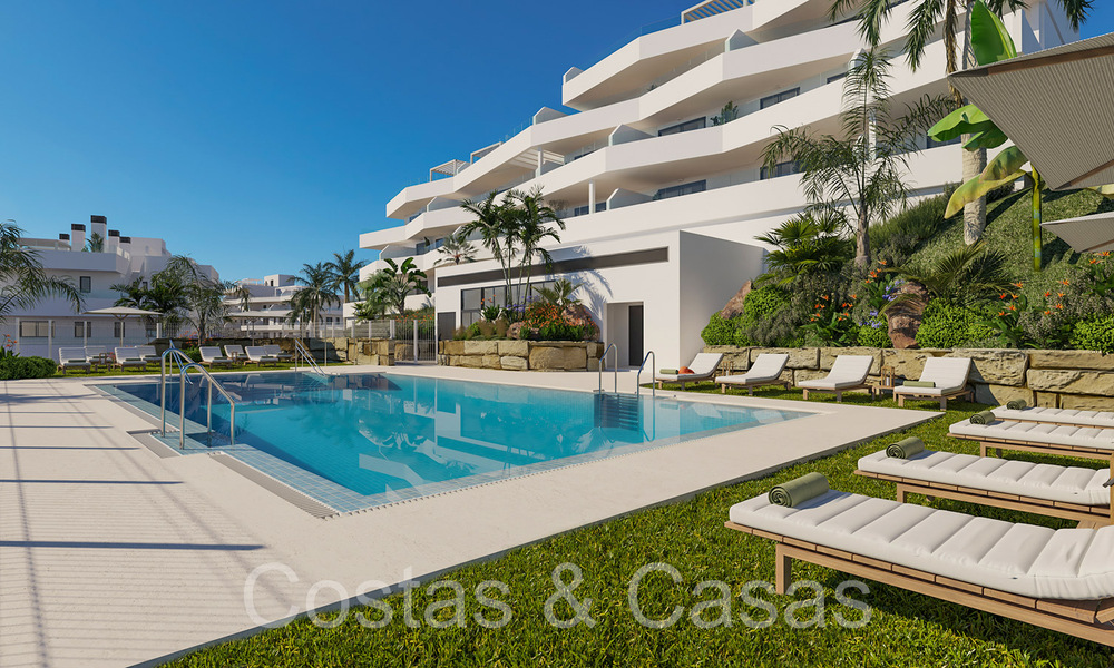 Nieuwe, eigentijdse appartementen met panoramisch zeezicht te koop in een gated wooncomplex nabij Estepona centrum 63802