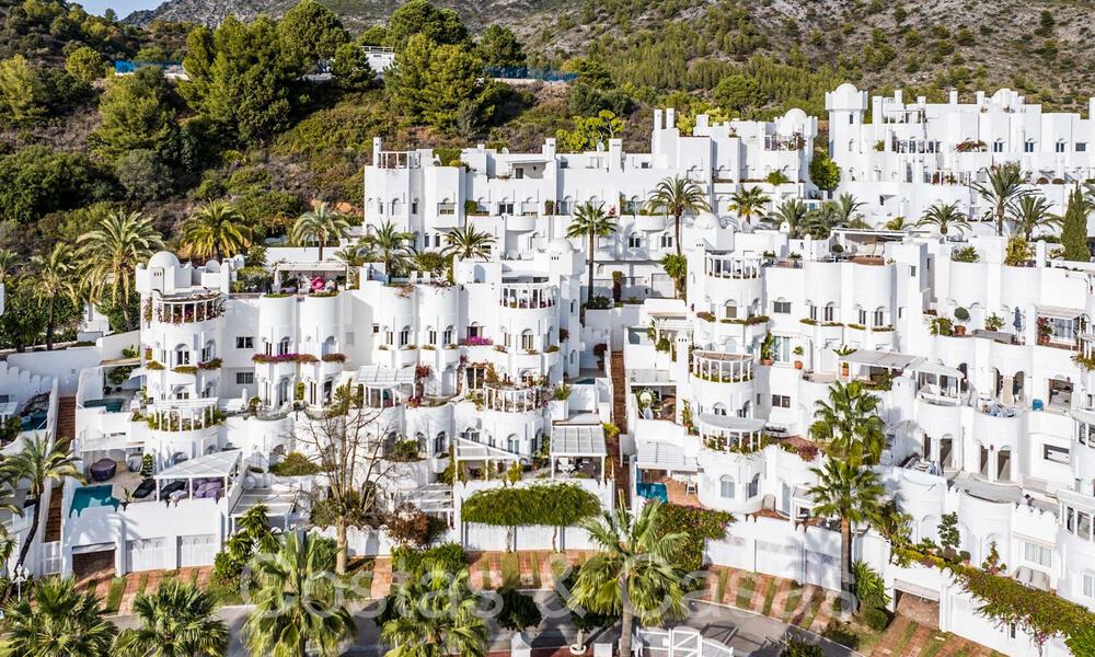 Exclusief penthouse met privézwembad en panoramisch zeezicht te koop in een Mediterraan complex op Marbella’s Golden Mile 63904