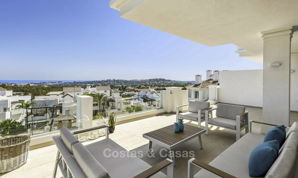 9 Lions Residences: Luxe appartementen te koop in een exclusief complex in Nueva Andalucia - Marbella met panoramisch golf- en zeezicht 63743