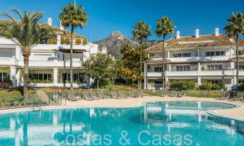 Luxe appartement met 3 slaapkamers te koop in een gated en beveiligd gewild complex op de Golden Mile van Marbella 63952
