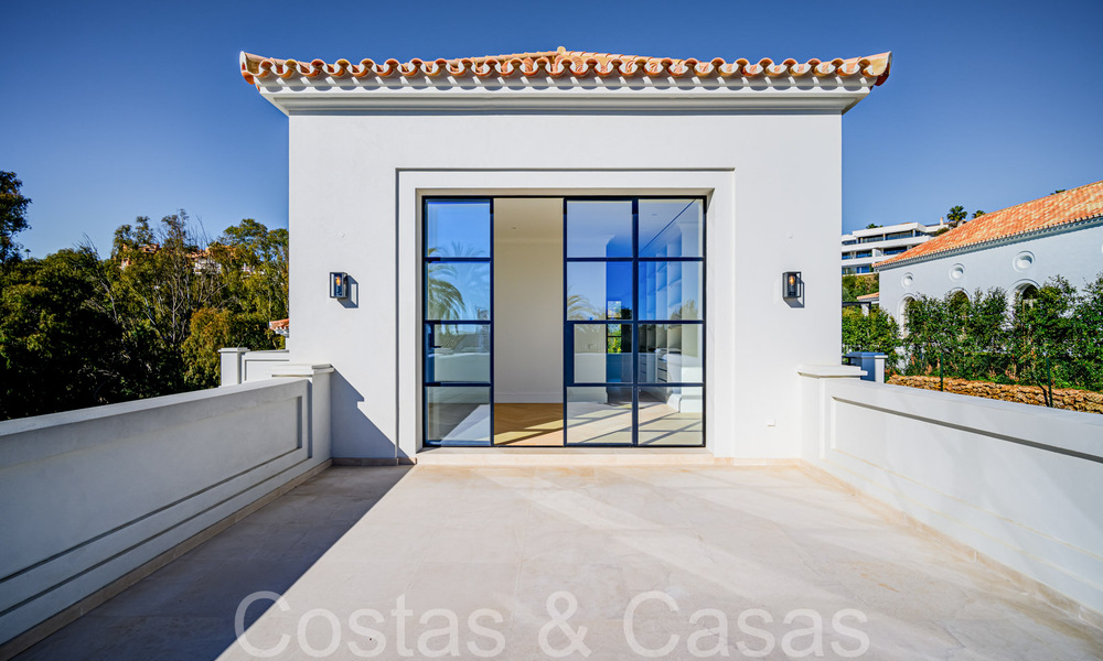 Instapklare, luxevilla met modern-Mediterraan design te koop in een populaire golfomgeving in Nueva Andalucia, Marbella 64255