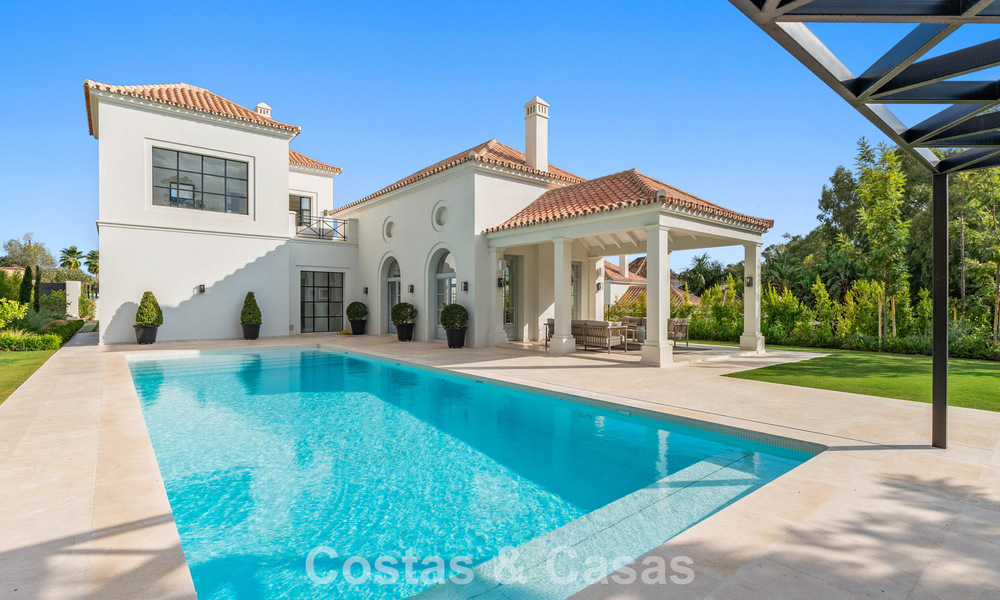 Instapklare, luxevilla met modern-Mediterraan design te koop in een populaire golfomgeving in Nueva Andalucia, Marbella 774533