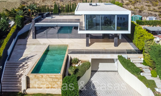 Nieuwe luxevilla met geavanceerde bouwstijl te koop in Nueva Andalucia’s golfvallei, Marbella 64557 