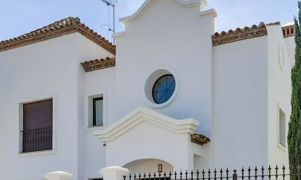 Ruime, Spaanse villa’s te koop in een idyllische golfomgeving in La Duquesa, Costa del Sol 64635