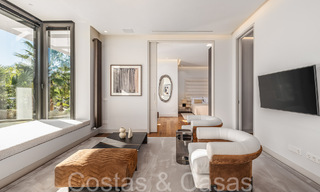 Instapklare, moderne luxevilla te koop, eerstelijnsgolf in het prestigieuze Marbella Club Golf Resort in Benahavis 65368 