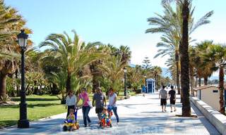 Moderne nieuwbouwappartementen te koop o/e steenworp v/h centrum e/h strand in San Pedro Playa, Marbella 64923 