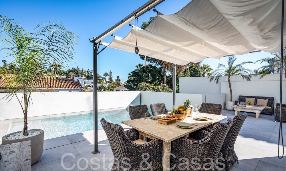Instapklare, moderne kwaliteitsvilla te koop op een steenworp van de golfbanen in Nueva Andalucia, Marbella 65241