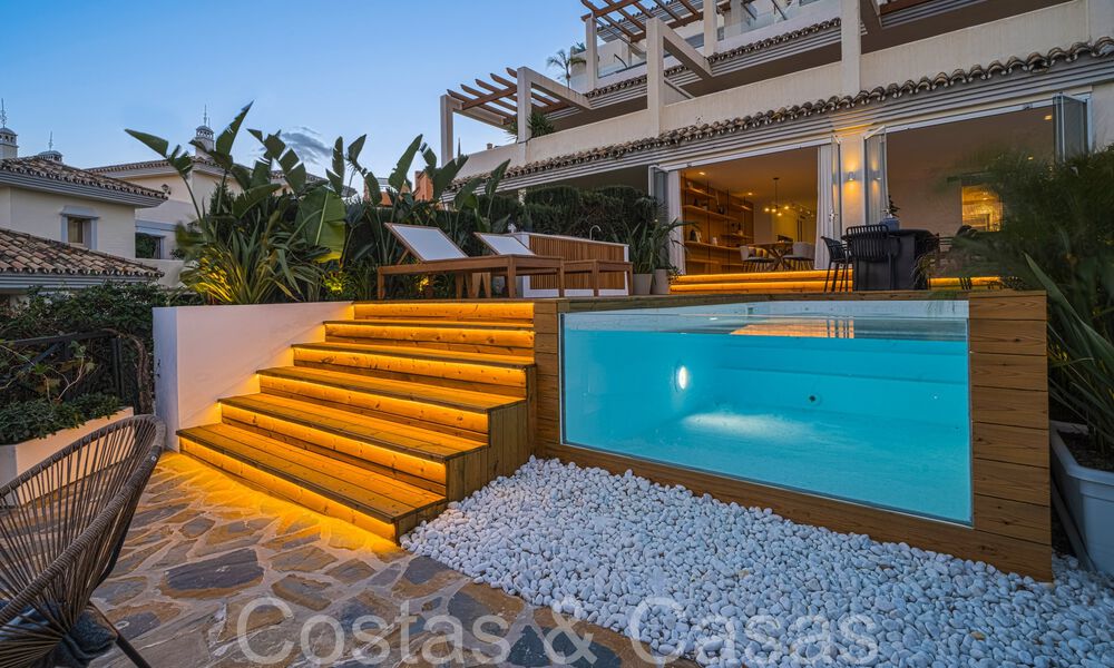Luxueus appartement te koop met uitnodigend terras, privézwembad en zeezicht in Nueva Andalucia, Marbella 65181