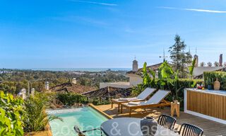 Luxueus appartement te koop met uitnodigend terras, privézwembad en zeezicht in Nueva Andalucia, Marbella 65182 