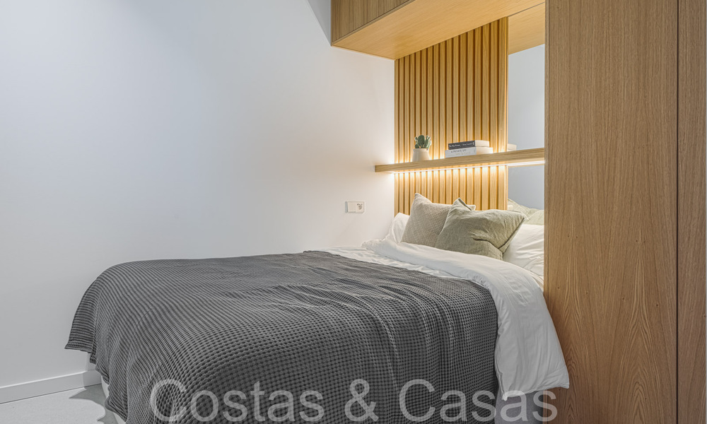 Luxueus appartement te koop met uitnodigend terras, privézwembad en zeezicht in Nueva Andalucia, Marbella 65195