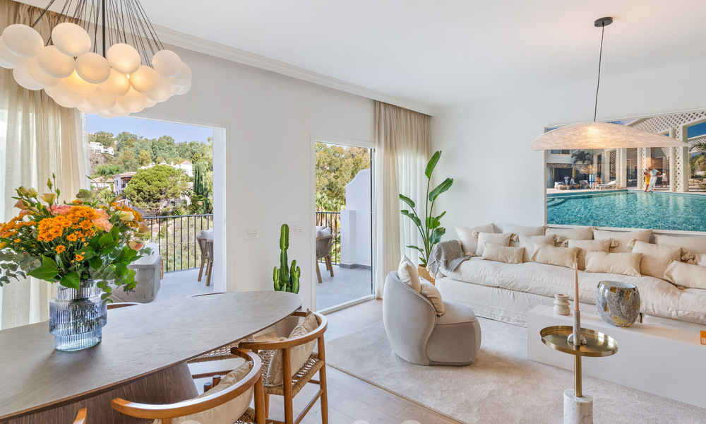 Luxueus gerenoveerde rijwoning te koop met ruim terras en uitzicht op de golfbaan in La Quinta golfresort, Benahavis - Marbella 64669