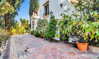 Rustieke villa te koop op ruim perceel op de New Golden Mile tussen Marbella en Estepona 65636 