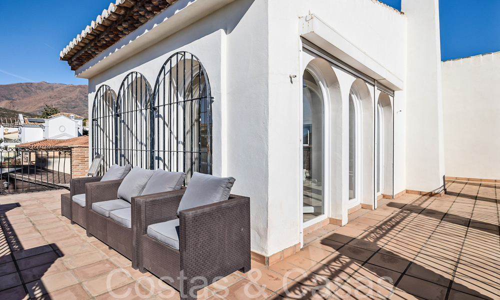 Andalusische villa te koop in een golfomgeving, op enkele minuten van Estepona centrum 65649