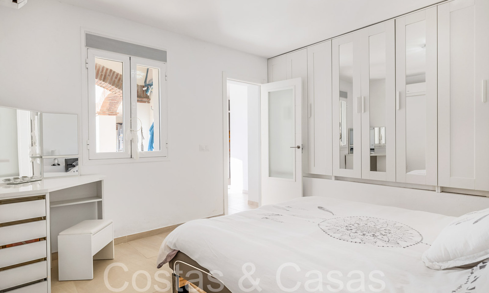 Andalusische villa te koop in een golfomgeving, op enkele minuten van Estepona centrum 65658