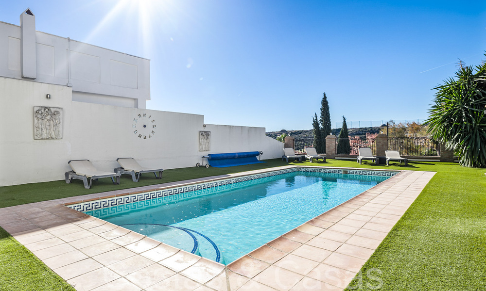 Andalusische villa te koop in een golfomgeving, op enkele minuten van Estepona centrum 65661