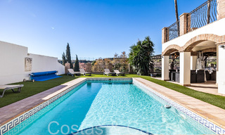 Andalusische villa te koop in een golfomgeving, op enkele minuten van Estepona centrum 65662 