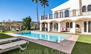 Andalusische villa te koop in een golfomgeving, op enkele minuten van Estepona centrum 65663 