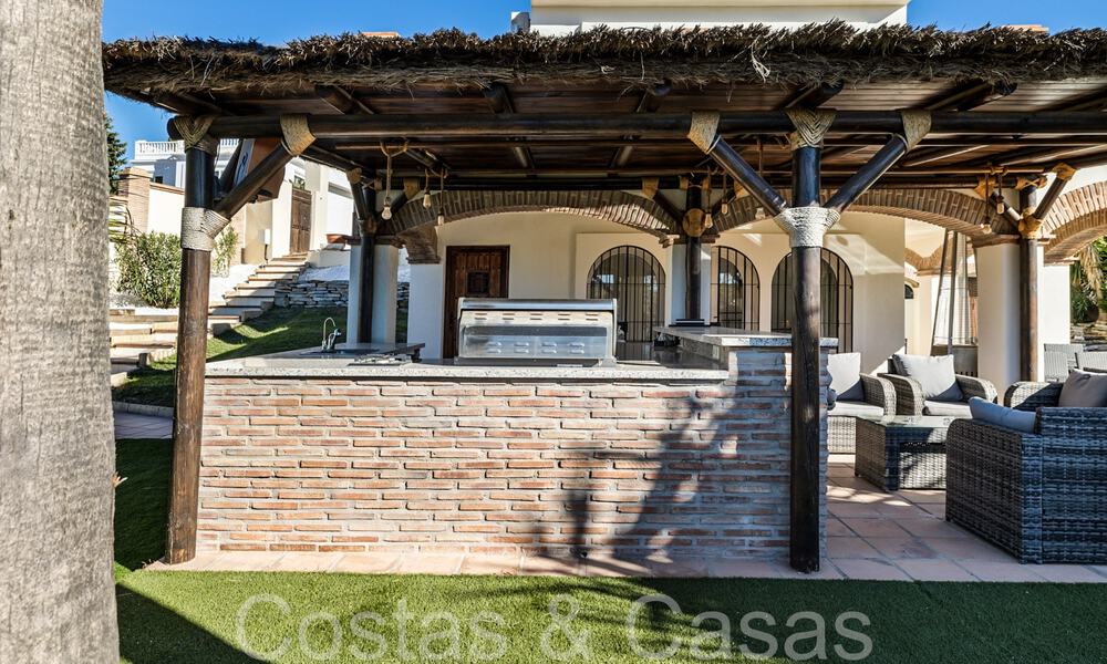 Andalusische villa te koop in een golfomgeving, op enkele minuten van Estepona centrum 65669