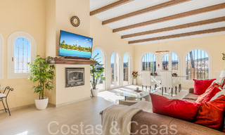 Andalusische villa te koop in een golfomgeving, op enkele minuten van Estepona centrum 65682 