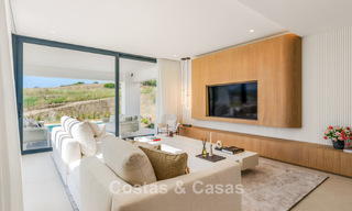 Nieuwe, moderne, vrijstaande luxevilla’s te koop grenzend aan de golfbaan in Estepona 800227 