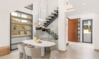 Nieuwe, moderne, vrijstaande luxevilla’s te koop grenzend aan de golfbaan in Estepona 800229 