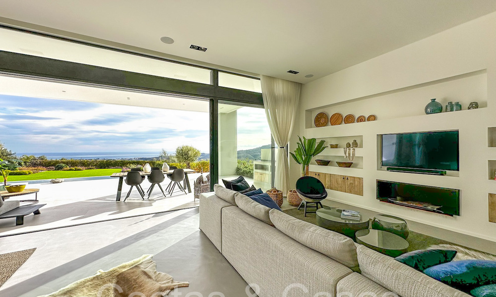 Architectonische luxevilla in een gated community met panoramisch zeezicht te koop in Marbella - Benahavis 65492