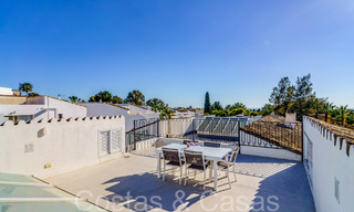 Modern gerenoveerde rijwoning te koop op de New Golden Mile tussen Marbella en Estepona 65746 