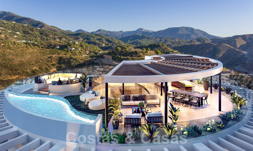 Exclusief innovatief penthouse met panoramisch uitzicht op zee, golf en bergen te koop in Benahavis - Marbella 66000