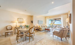 Ruim appartement te koop in een gated strandcomplex met onbelemmerd zeezicht ten oosten van Marbella centrum 66028 