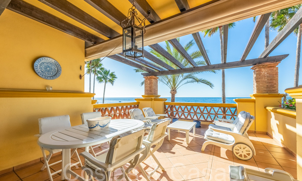 Ruim appartement te koop in een gated strandcomplex met onbelemmerd zeezicht ten oosten van Marbella centrum 66049