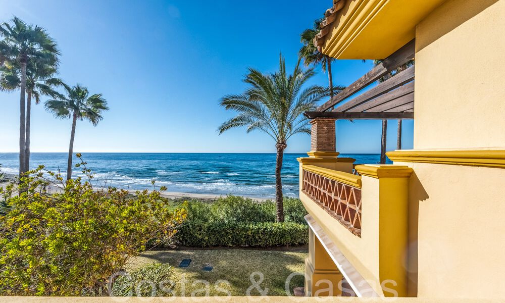 Ruim appartement te koop in een gated strandcomplex met onbelemmerd zeezicht ten oosten van Marbella centrum 66057